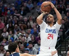 关于全队齐心协力，取得惊人胜利！球队士气飙升！的信息