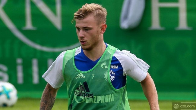 沙尔克队长发表胜利感言